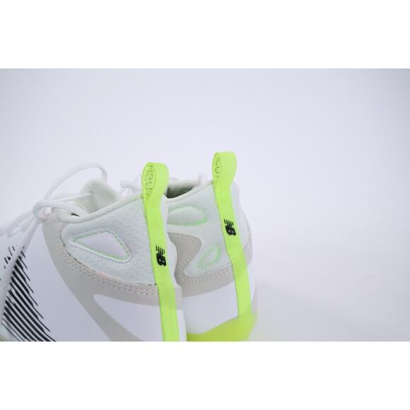 Athletic_Shoes